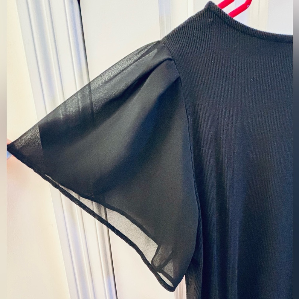 1. State Blouse Black Sheer Flutter Sleeve ribbed v-neck office to evening XL - Picture 5 of 6